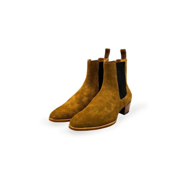 Chelsea boots