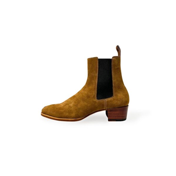 Chelsea boots